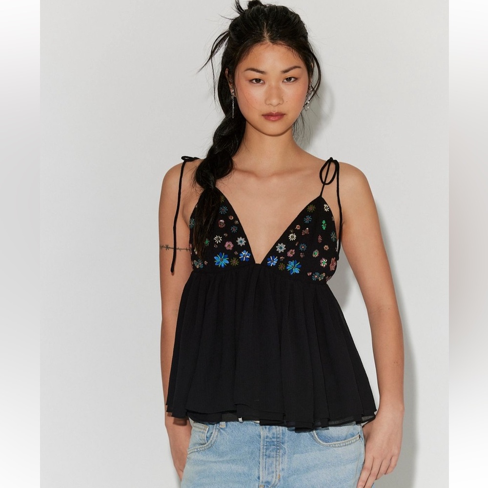 Free People Life of the Party Embellished Top, size Medium, NWT